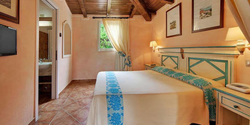 بورتو كيرفو Colonna Resort Country & Sporting Club المظهر الخارجي الصورة