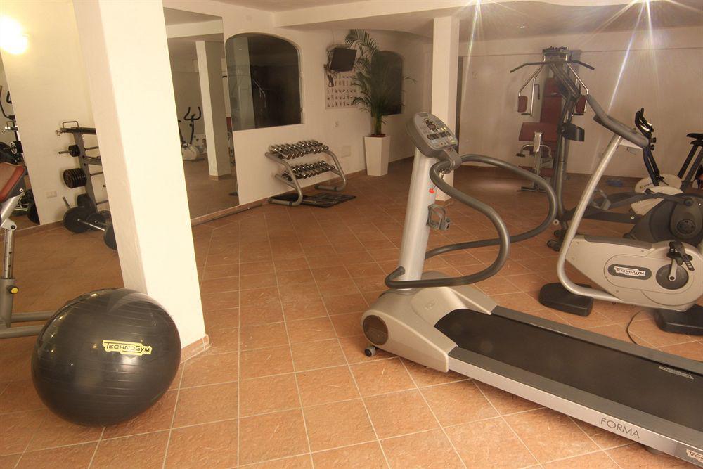 بورتو كيرفو Colonna Resort Country & Sporting Club المظهر الخارجي الصورة